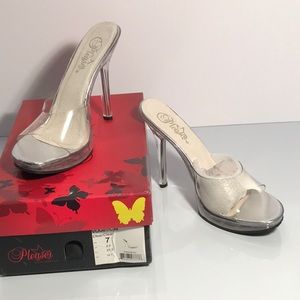 Clear high heal Pleaser open top